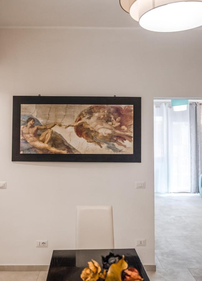 Casa 3 Santi, Your Contemporary Home In Rom Exterior foto
